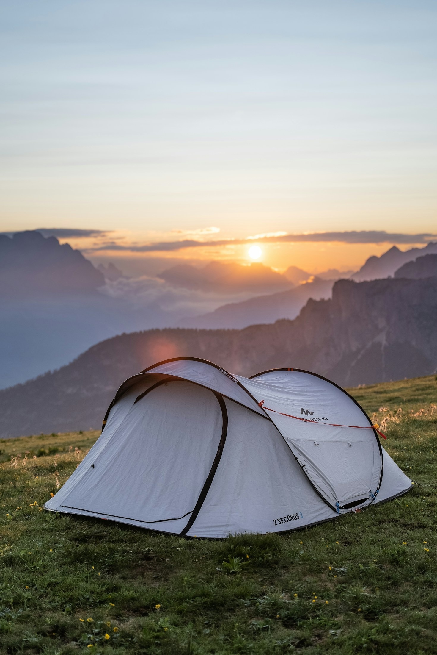 How to Choose the Perfect Tent for Your Trip